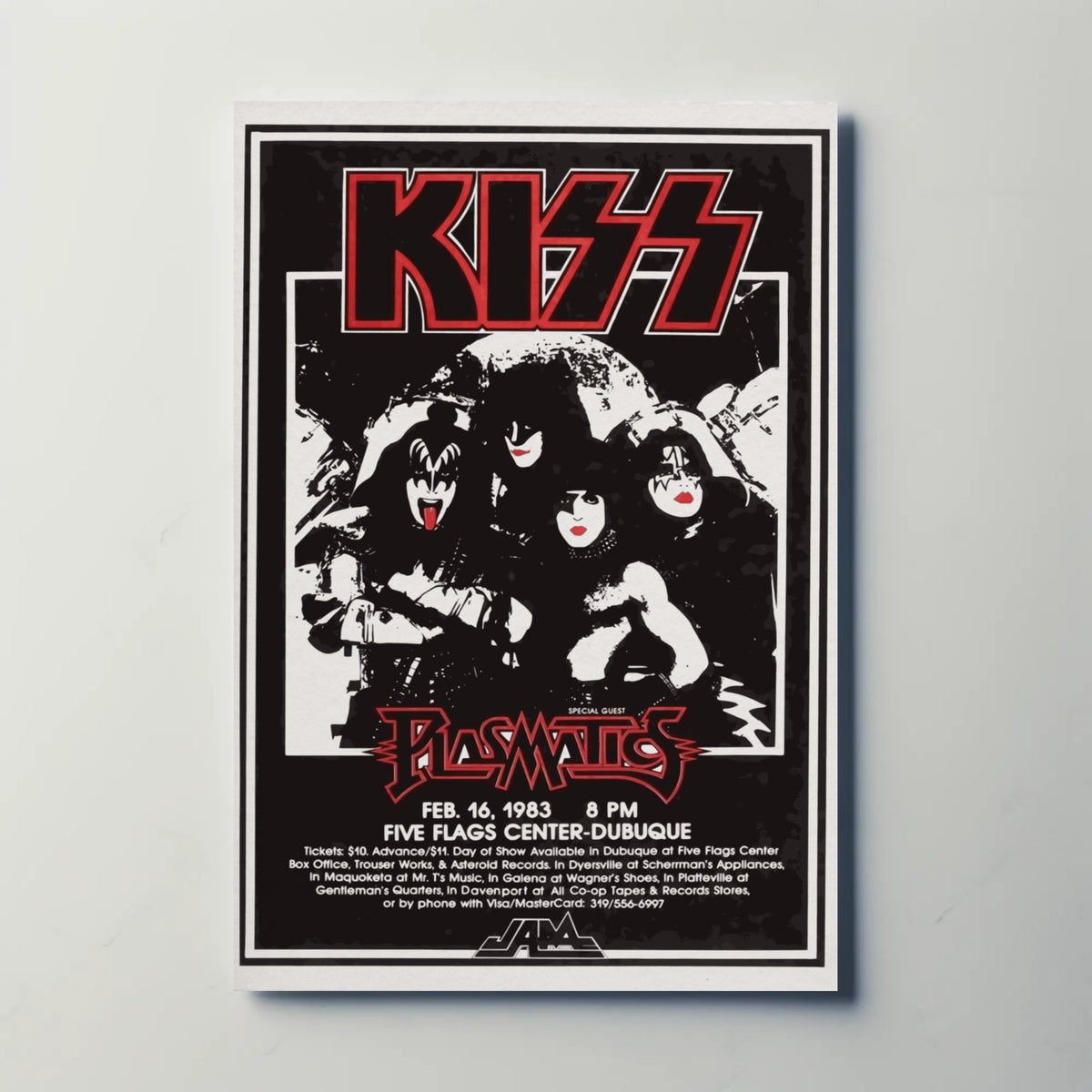 Kiss Paper Poster